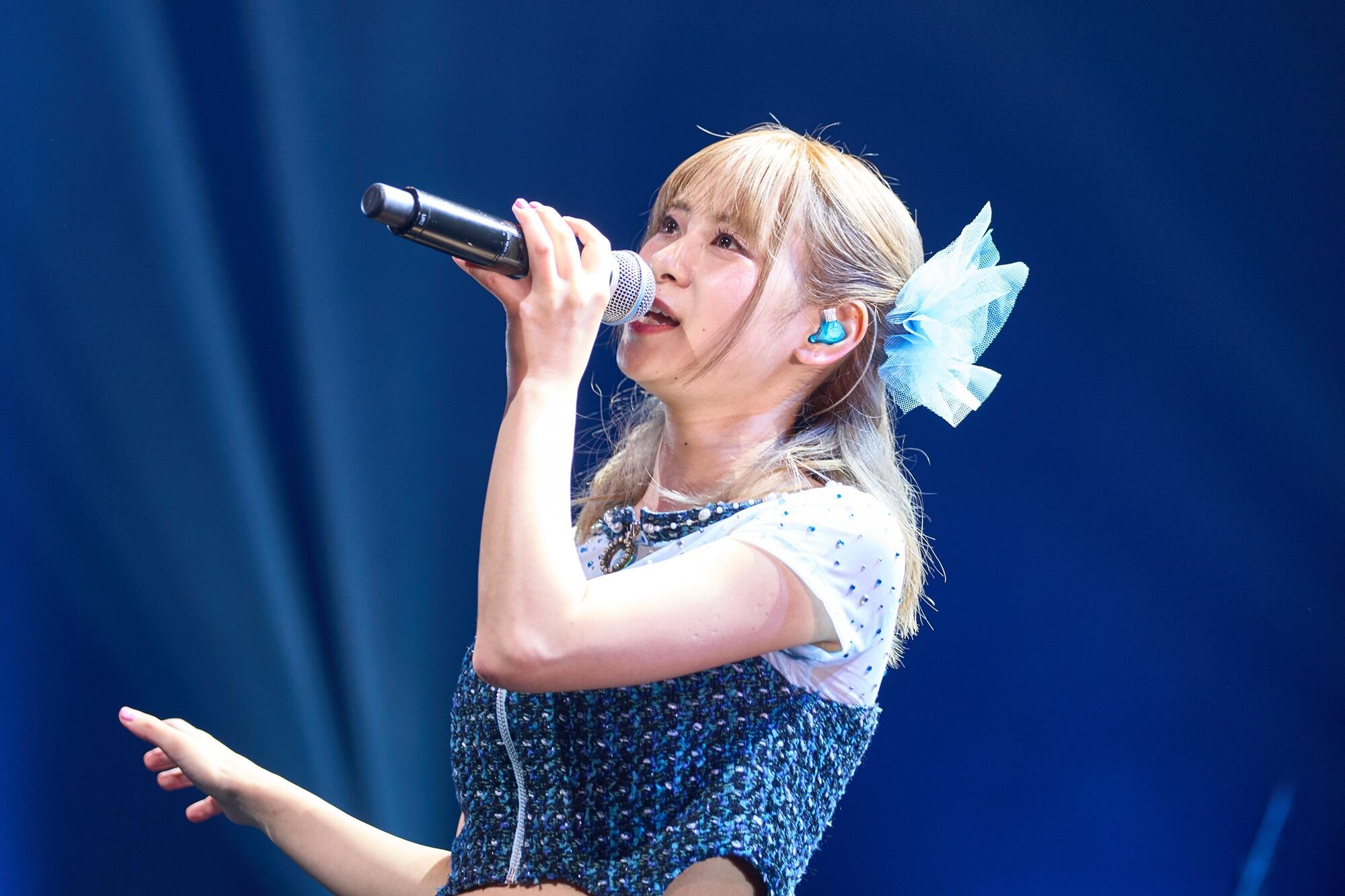 前田佳織里、強い想いをあふれさせた1st LIVE「Are You Ready？」 多彩な表情をみせ躍動！