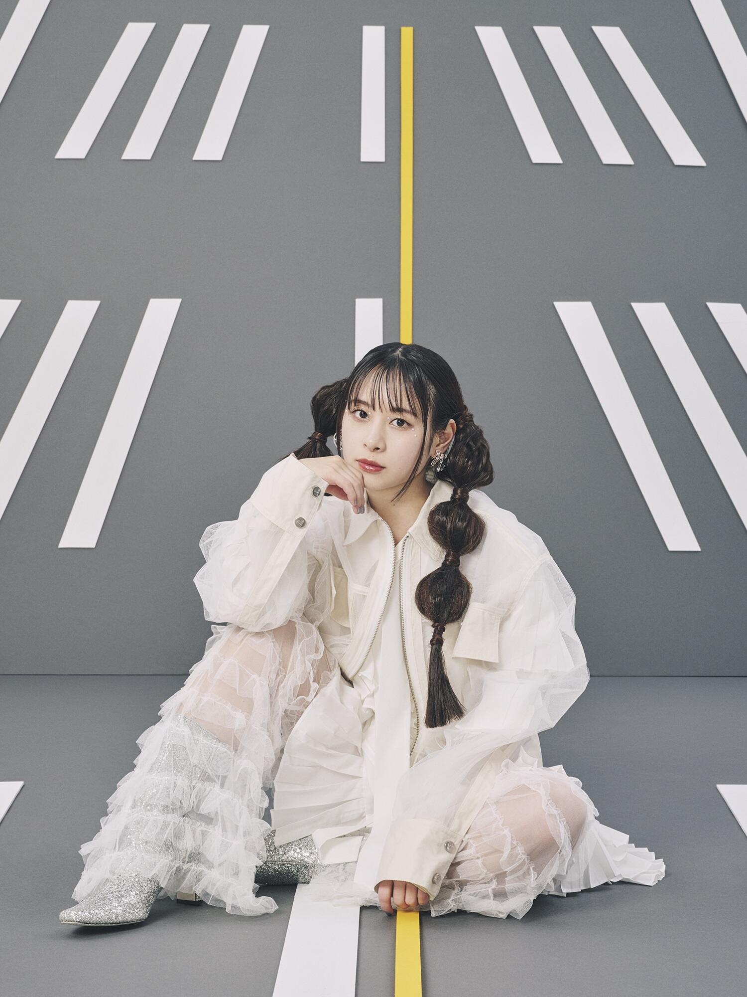 前田佳織里、LIVE Blu-ray発売を記念した年末大感謝祭でのお渡し特典画像公開！