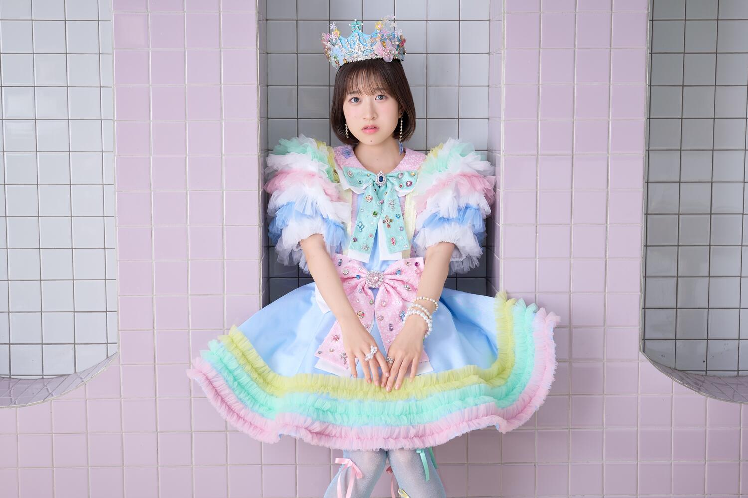 中島 怜、ヒャダインこと前山田健一が作詞・作曲を担当した賑やかなおきらくポップス！TVアニメ『お気楽領主の楽しい領地防衛』オープニングテーマ「おきらくぜ～しょん」2026年2月18日(水)に発売決定！