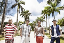エイベックス移籍！7月11日にシングル「LOVE LOVE Summer」発売決定！！
