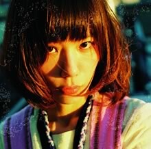 ニューシングルのジャケット写真解禁！