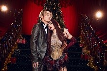 SKY-HIとコラボした「Holy Moly Holy Night」MV公開！