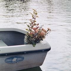 花瓶に腕押し