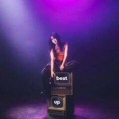 beat up / 冨岡愛