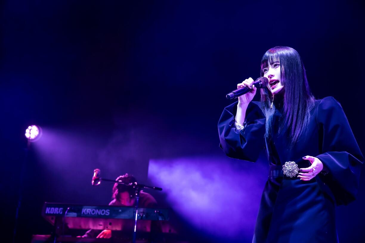 ASCA、念願のZeppワンマンライブ！新宿でVIVIDに咲き誇る!!『ASCA Zepp LIVE 2024 -Departure-』 レポート