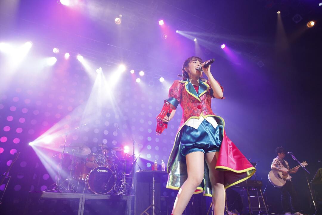 鈴木みのり 1st Live Tour 19 見る前に飛べ 地元 Zepp Nagoyaで開催された最終日の模様をレポート 歌ネット