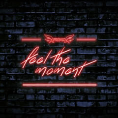 Feel the moment