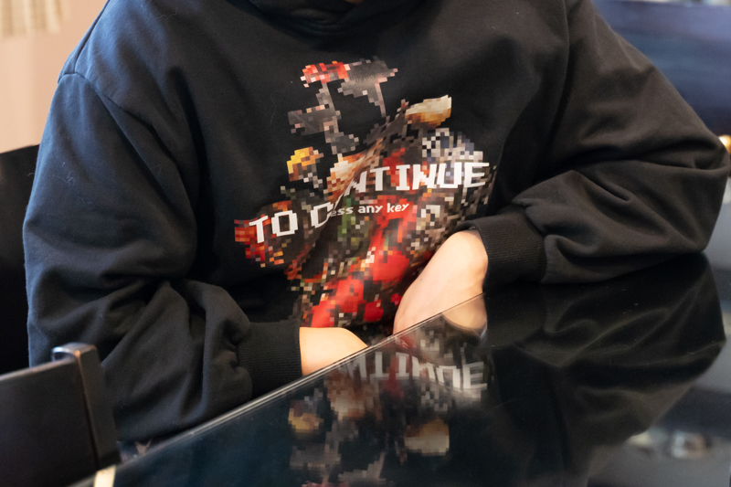 インタビューカット12