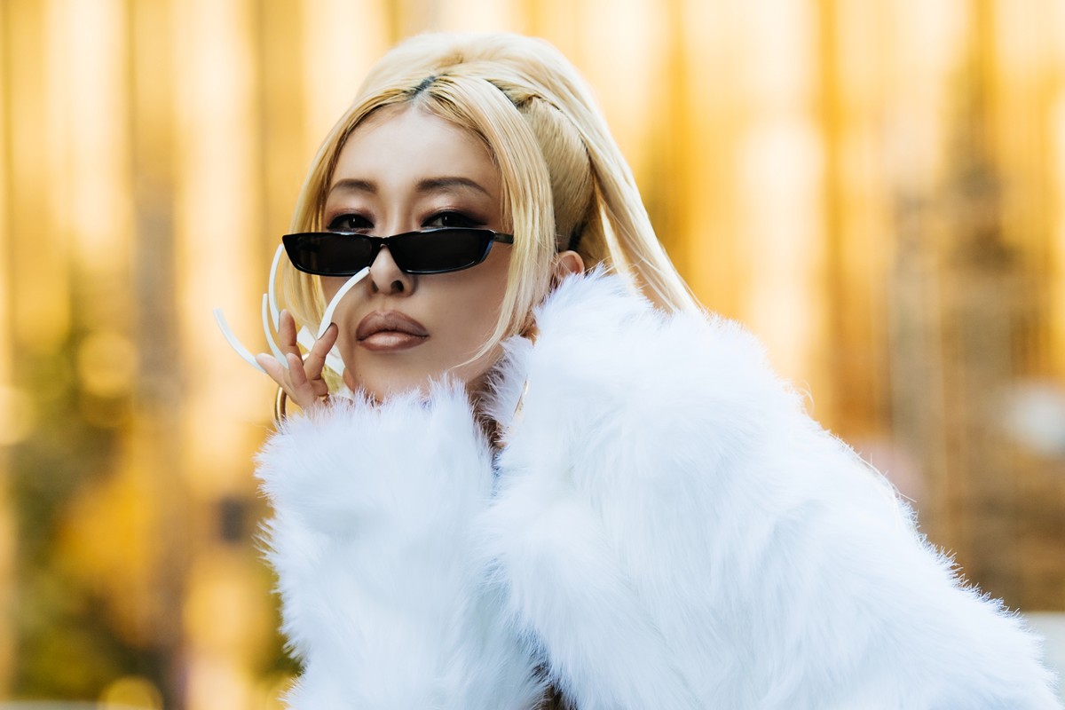 7/17まで割引中】加藤ミリヤ 10周年記念Tシャツ＆タオル 加藤ミリヤ