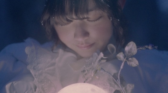 ノーシンピュアWEBCMソング「曇りの月」のMVを公開！