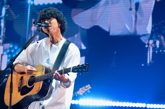 自身初の有観客日本武道館ライブを開催！