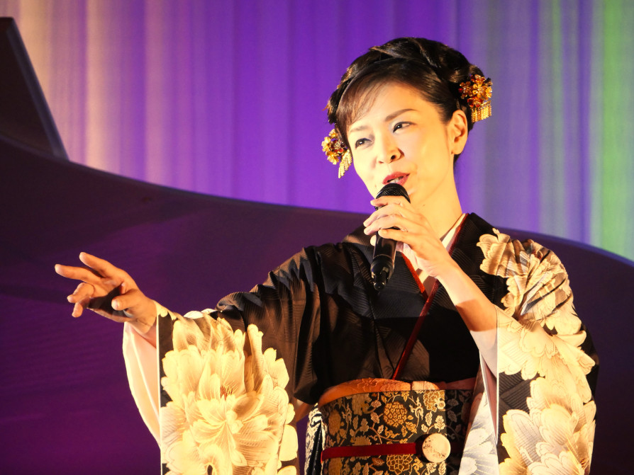 石原詢子　流失 