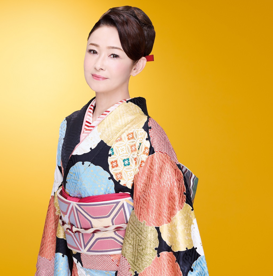 大石まどか、杉本眞人が手掛けた新曲「待ちわびて」最新ビジュアル公開！